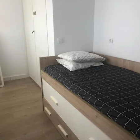 Apartment Cigueenas